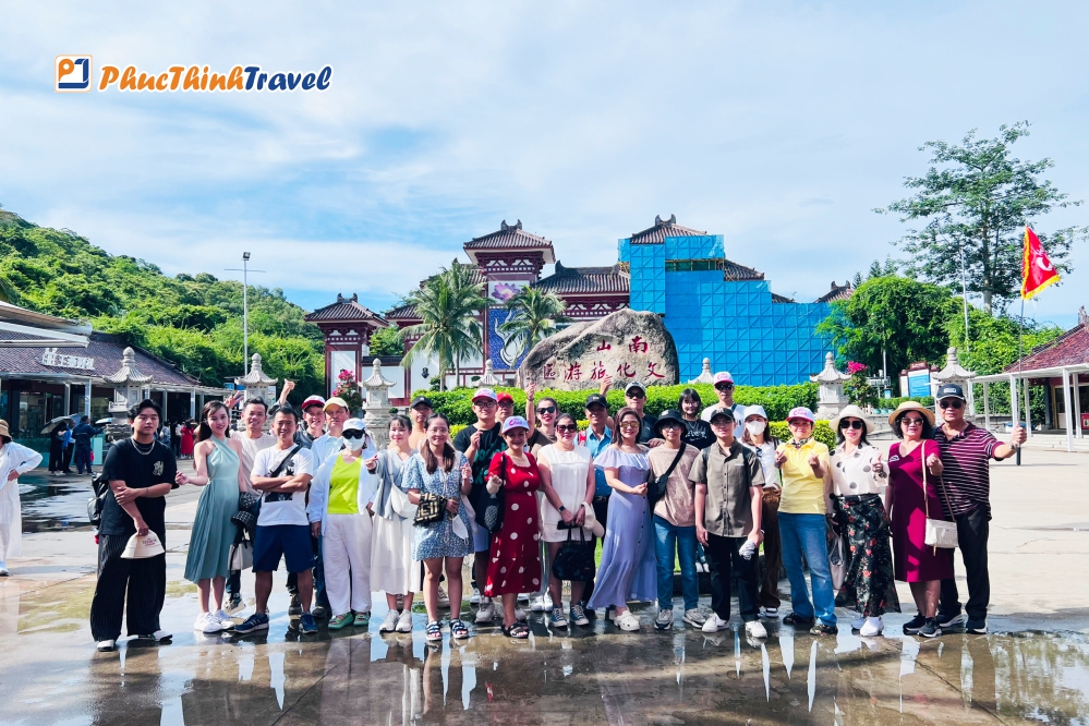 Đảo Hải Nam - Công viên nước Hải Hoa Theme Park - Chinh phục núi Phượng Hoàng bằng cáp treo - Thành phố Tam Á