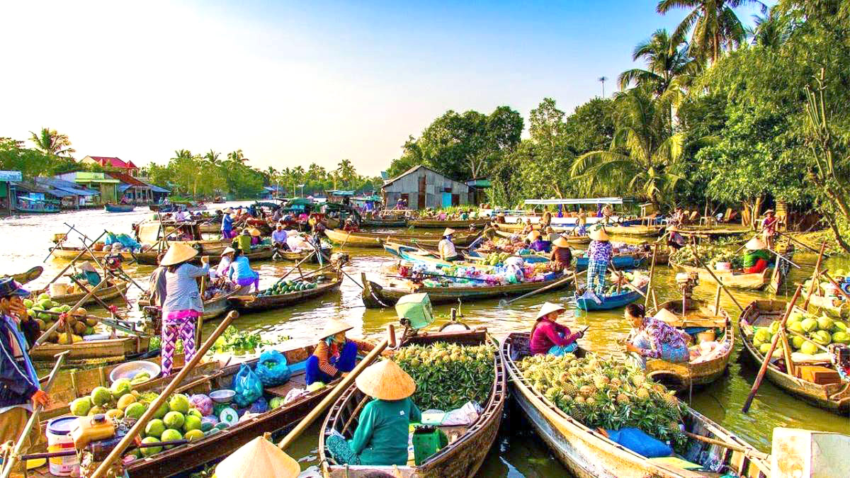 Chợ nổi Cái Răng (Cần Thơ)